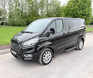 Used 2023 Ford Tourneo Custom Titanium Agate Black (metallic) - Interior and Exterior details 4