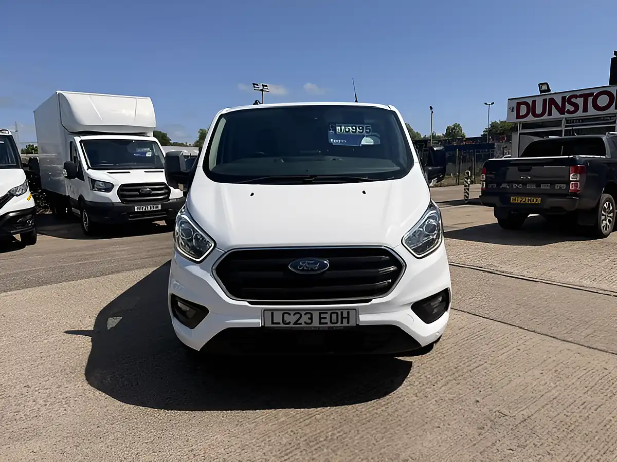 Used 2023 Ford Transit 300 Custom Limited White - Interior and Exterior details 11