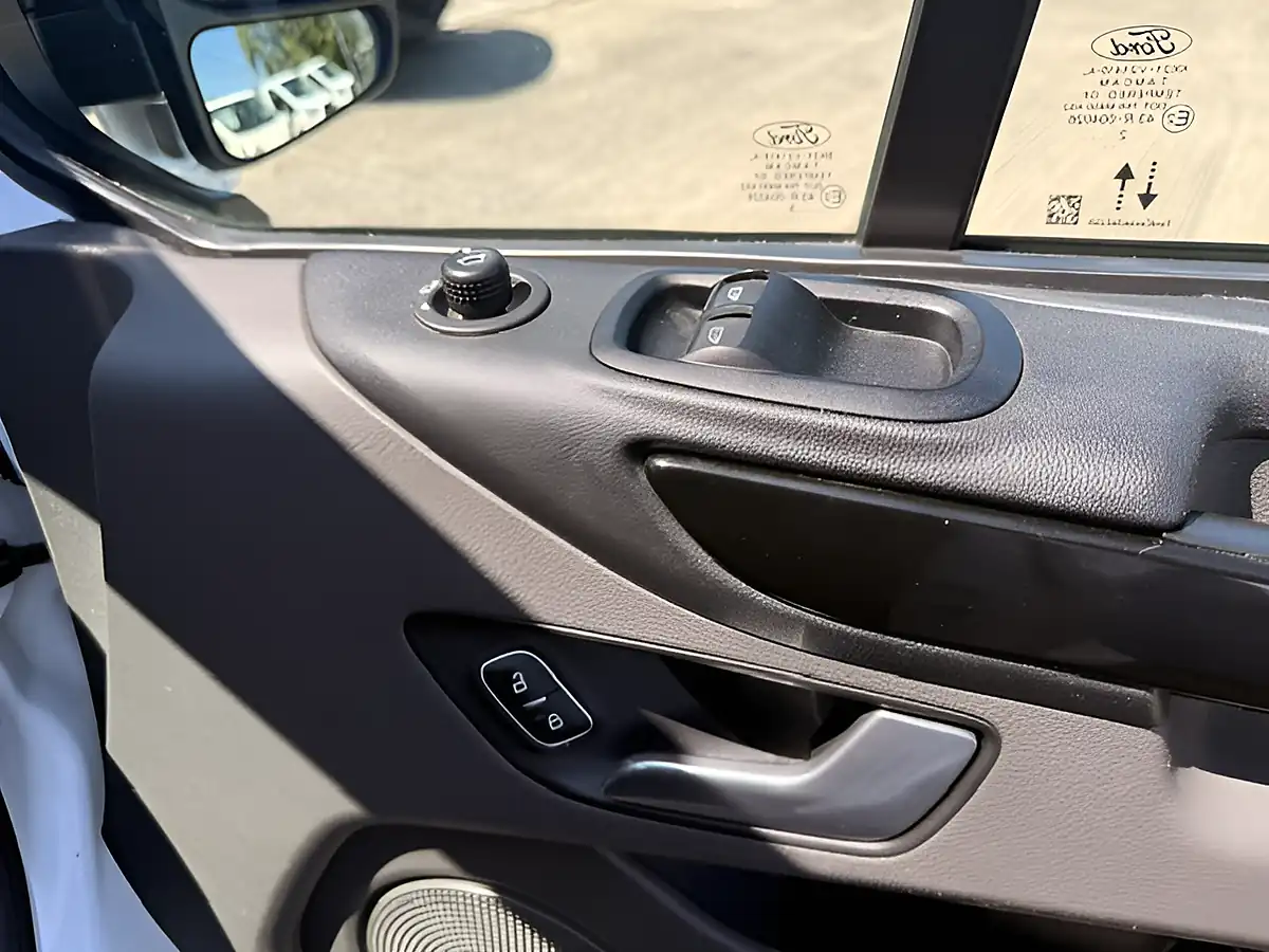 Used 2023 Ford Transit 300 Custom Limited White - Interior and Exterior details 16