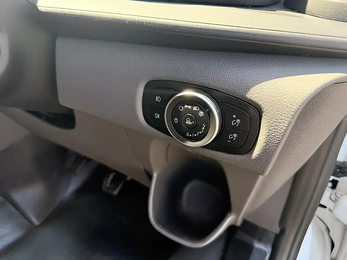 Used 2023 Ford Transit 300 Custom Limited White - Interior and Exterior details 20