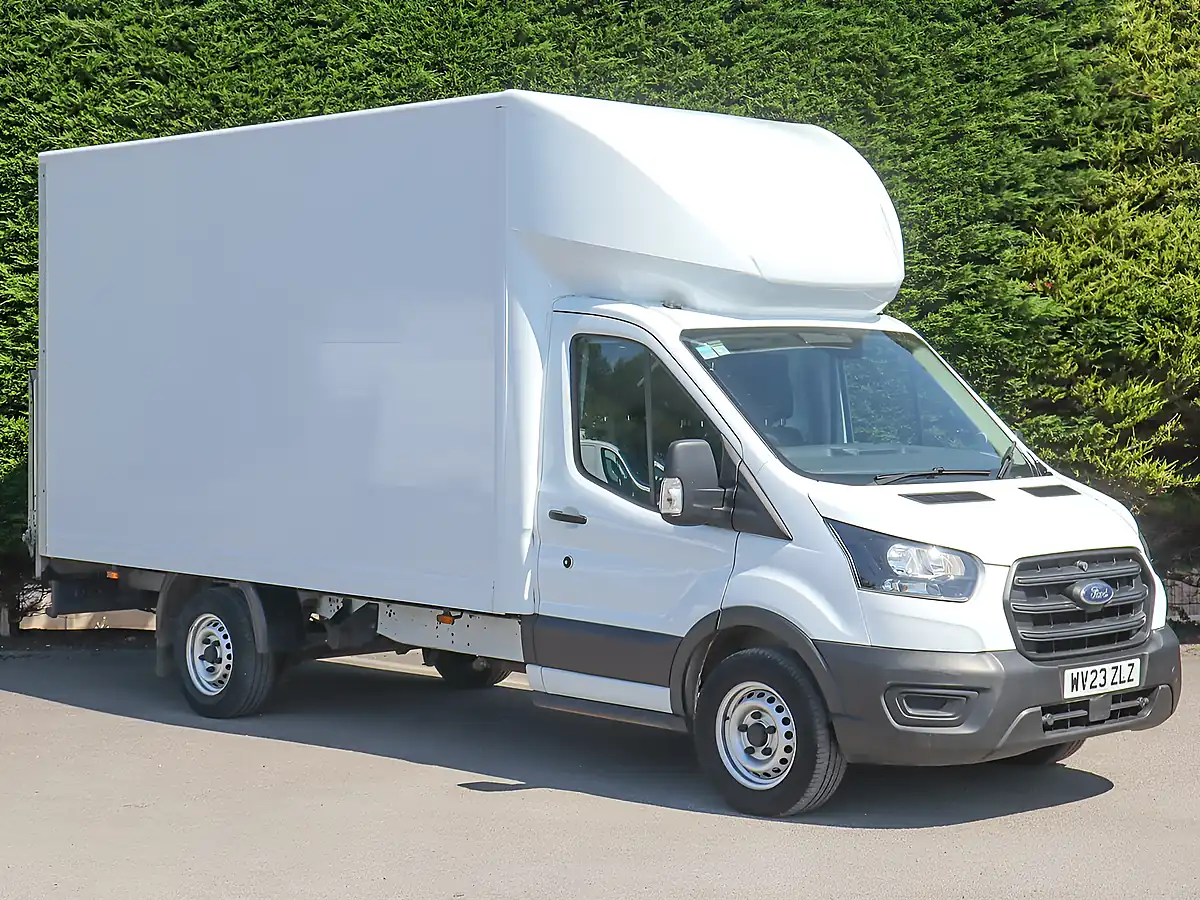 Used 2023 Ford Transit 350 FWD Eb Leader Frozen White - Interior and Exterior details 3