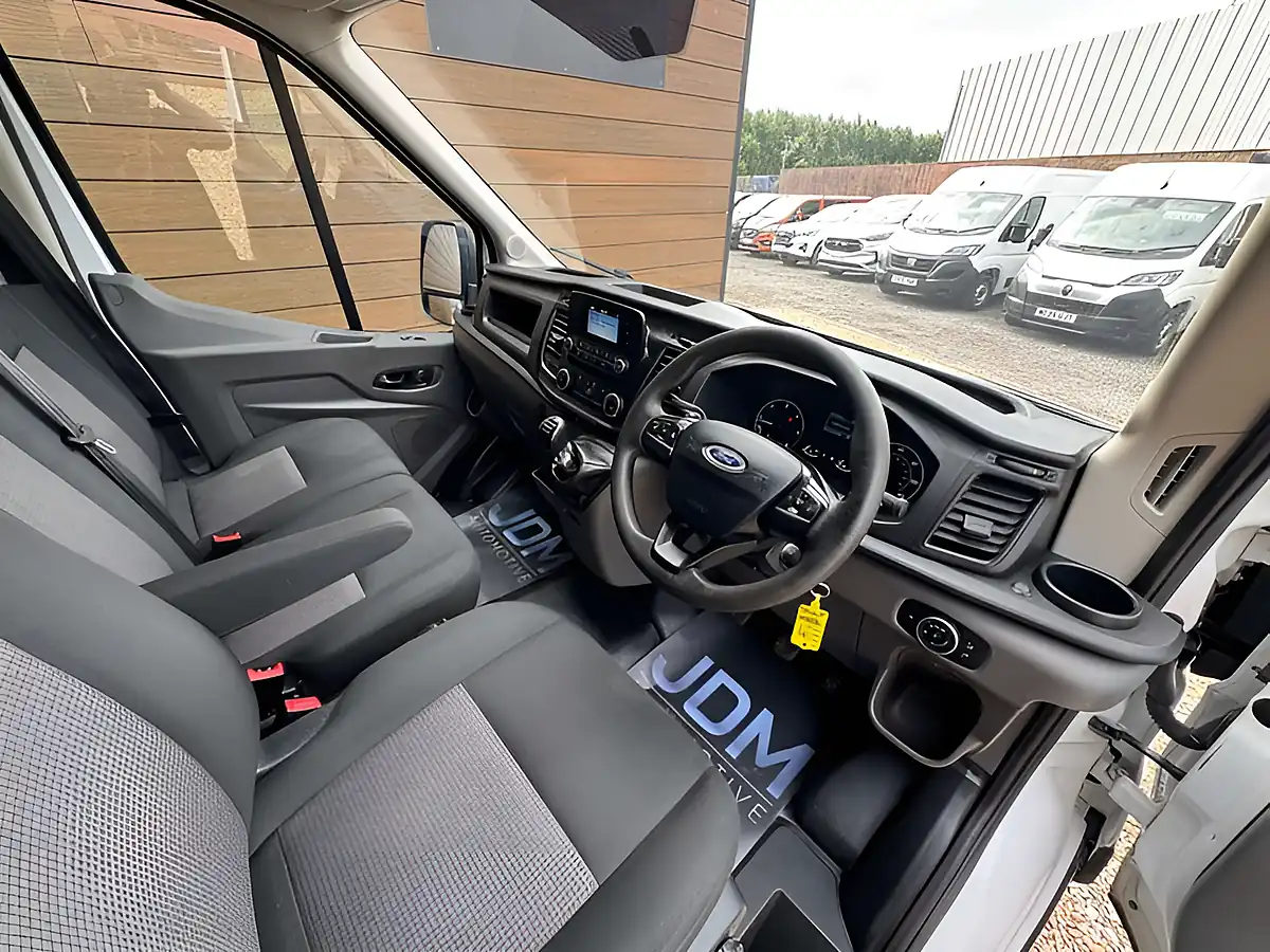 Used 2023 Ford Transit 350 Leader Frozen White - Interior and Exterior details 15