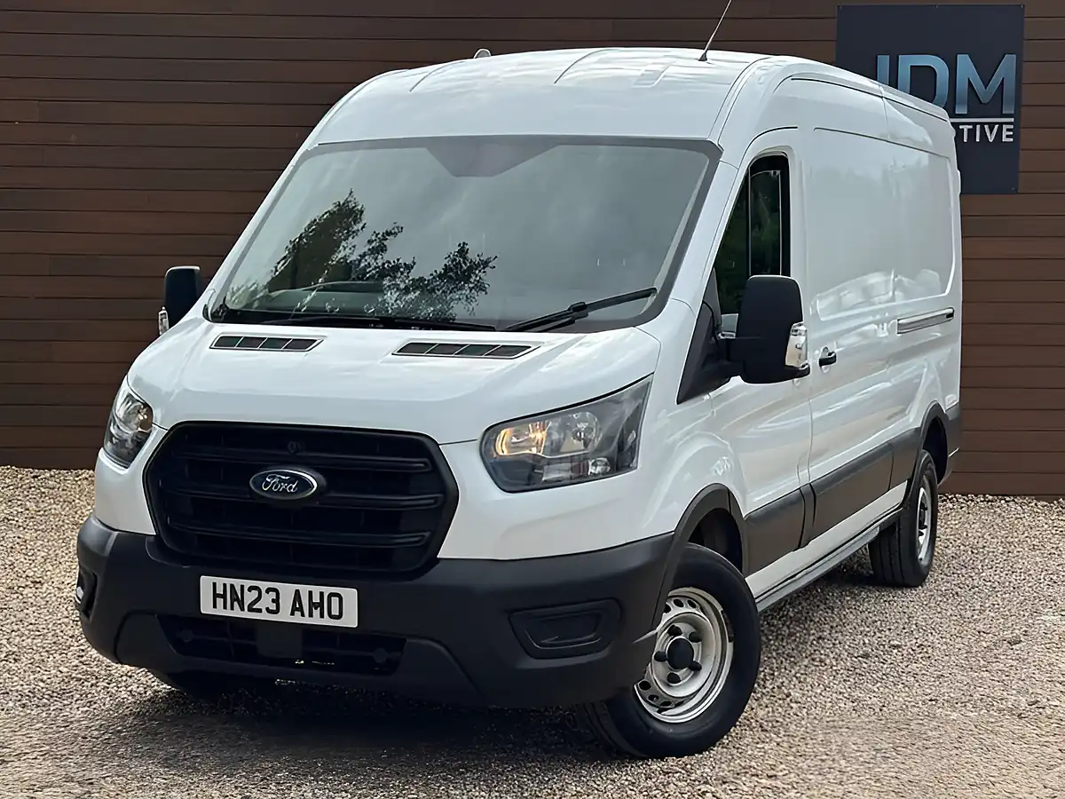 Used 2023 Ford Transit 350 Leader Frozen White - Interior and Exterior details 9