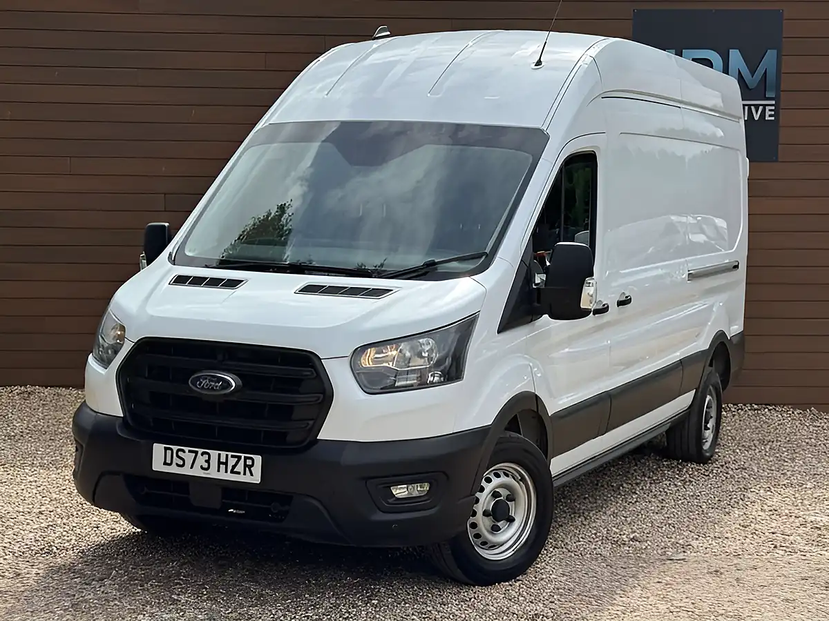 Used 2023 Ford Transit 350 Leader Frozen White - Interior and Exterior details 9
