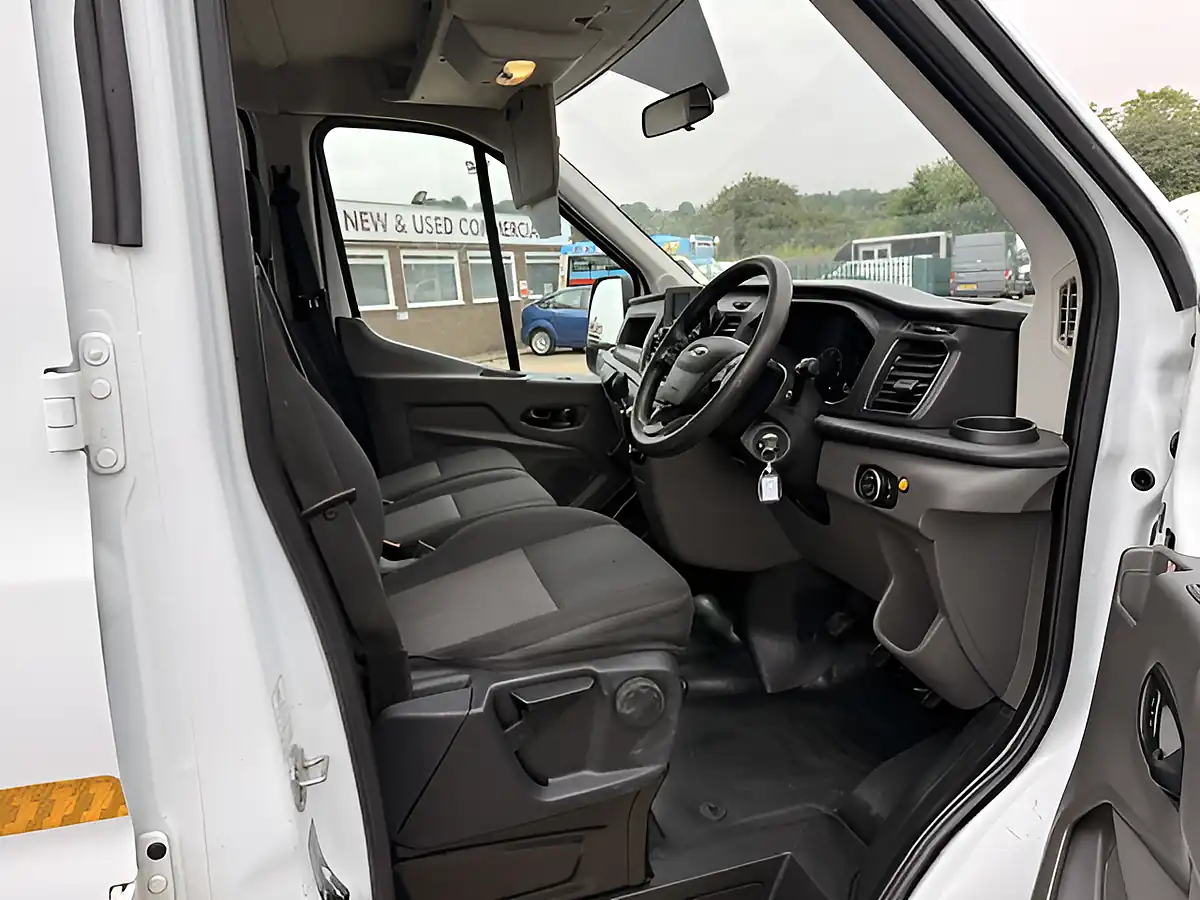 Used 2023 Ford Transit 350 Leader L3 Lwb Double Cab One Stop Tipper White - Interior and Exterior details 17