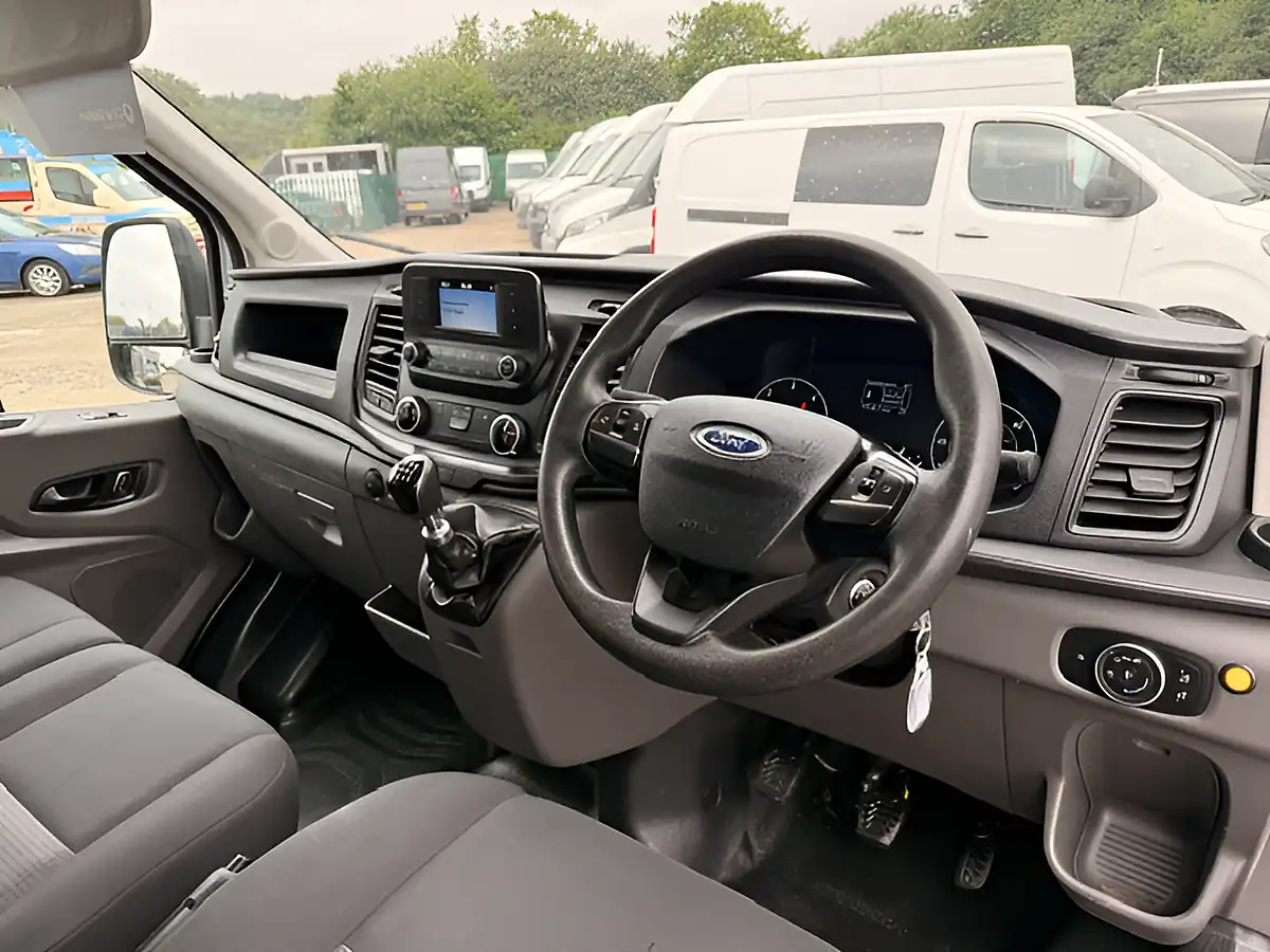 Used 2023 Ford Transit 350 Leader L3 Lwb Double Cab One Stop Tipper White - Interior and Exterior details 18