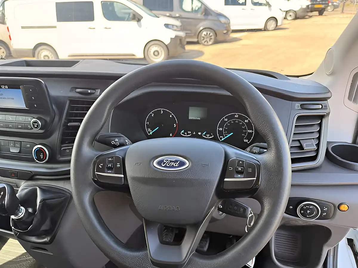 Used 2023 Ford Transit 350 Leader L3 Lwb Double Cab Tipper White - Interior and Exterior details 20