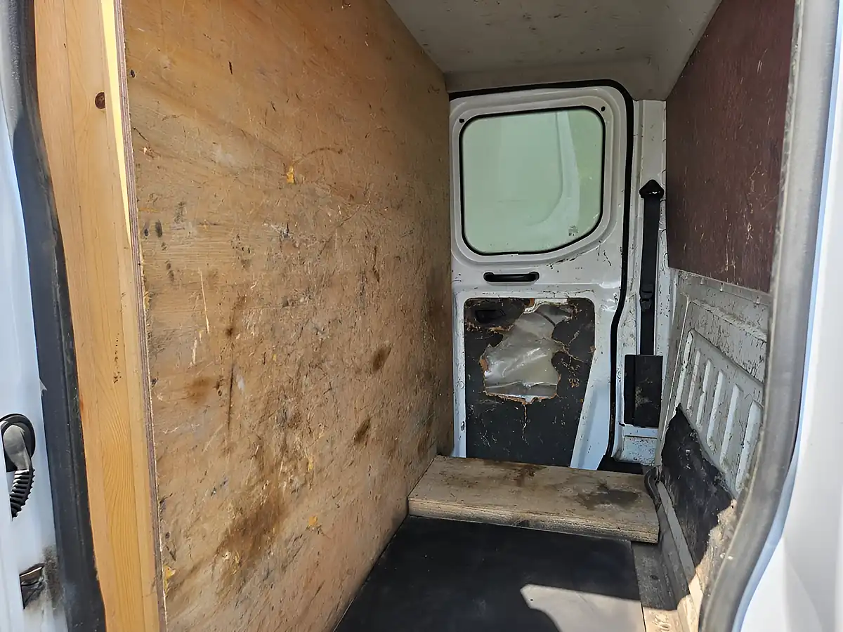 Used 2023 Ford Transit 350 Leader Lwb Crew Cab White - Interior and Exterior details 10