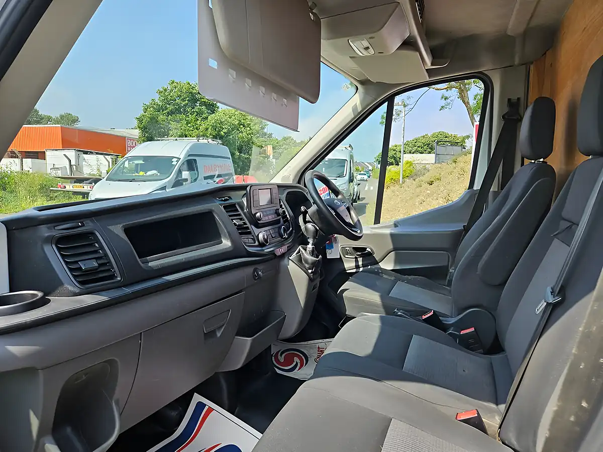 Used 2023 Ford Transit 350 Leader Lwb Crew Cab White - Interior and Exterior details 11