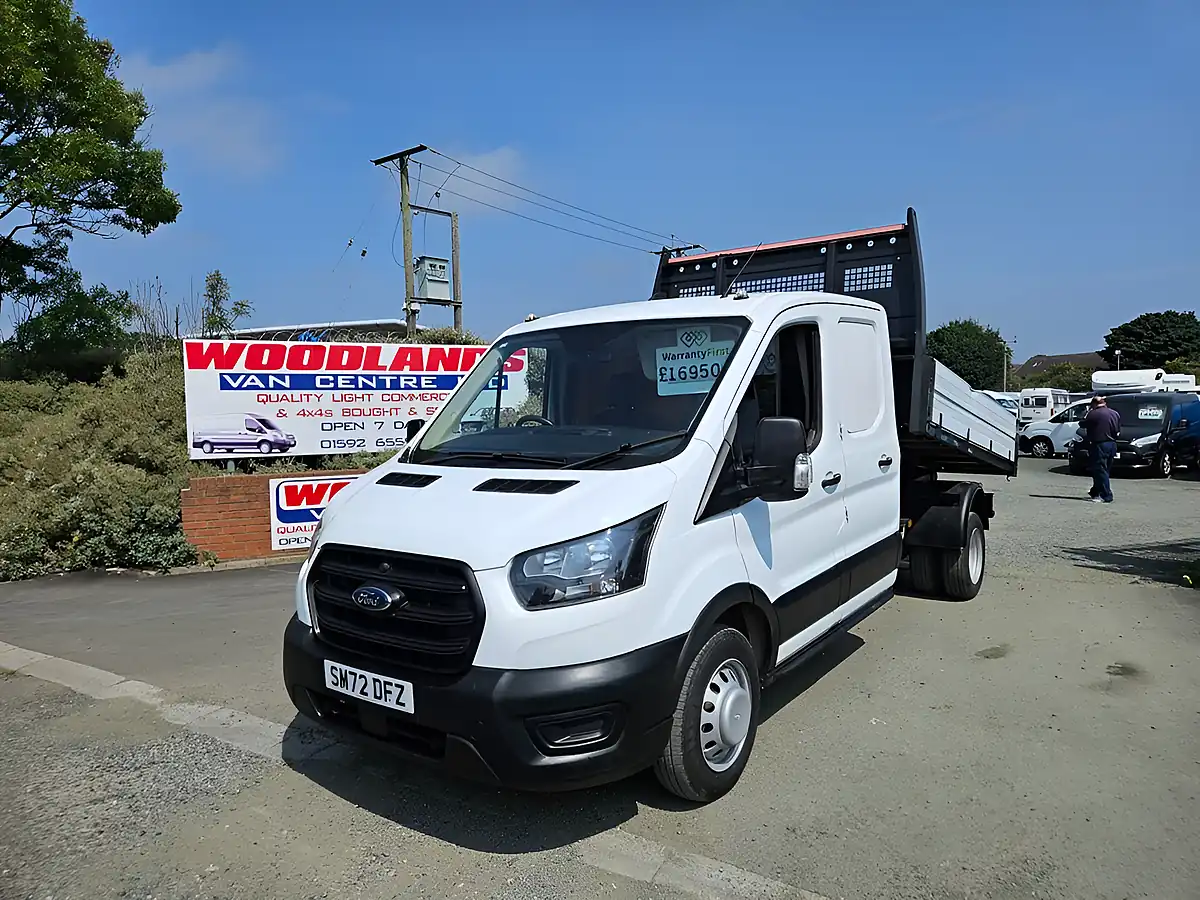 Used 2023 Ford Transit 350 Leader Lwb Crew Cab White - Interior and Exterior details 4