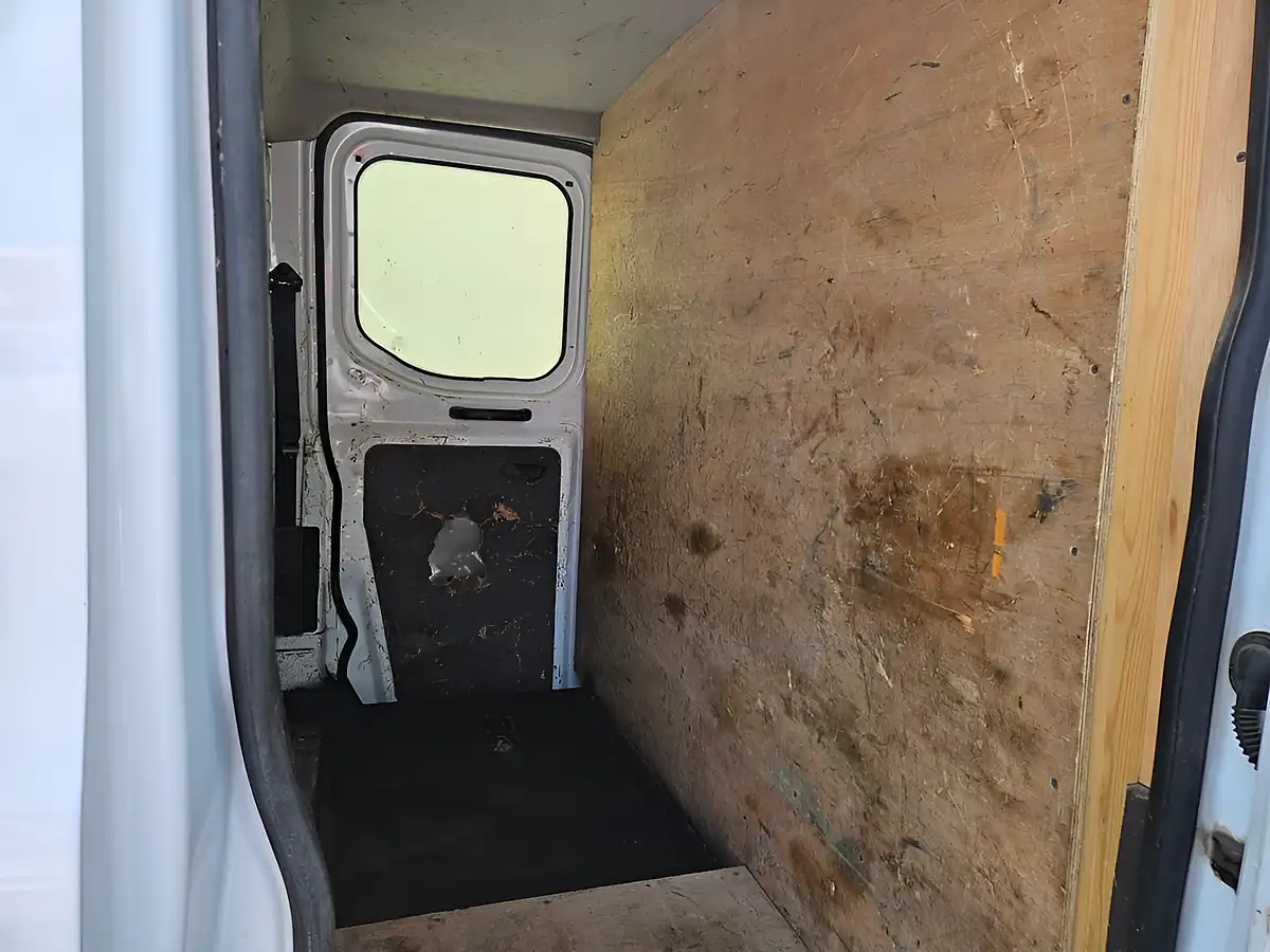 Used 2023 Ford Transit 350 Leader Lwb Crew Cab White - Interior and Exterior details 9