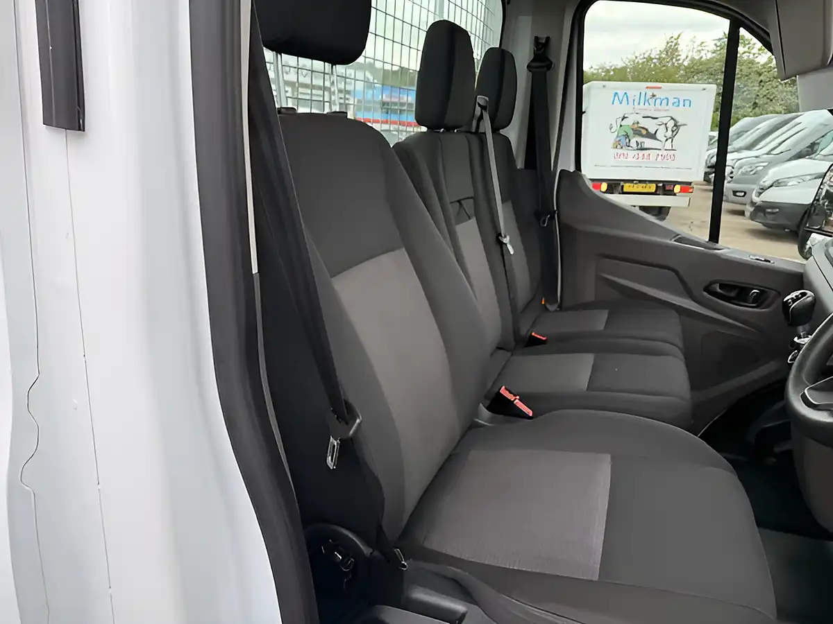 Used 2023 Ford Transit 350 Leader Lwb Dropside White - Interior and Exterior details 14