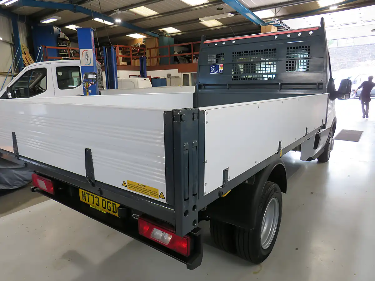 Used 2023 Ford Transit 350 Leader Single Cab Tipper White - Interior and Exterior details 3