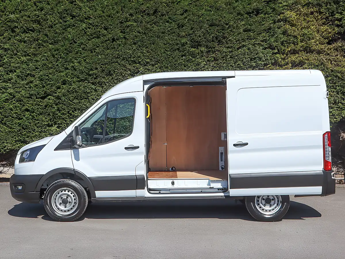 Used 2023 Ford Transit 350 RWD Eb Leader Frozen White - Interior and Exterior details 15