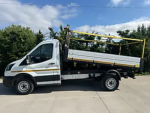 Used 2023 Ford Transit 350 Tipper Frozen White - Interior and Exterior details 3