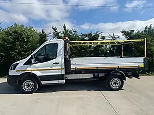 Used 2023 Ford Transit 350 Tipper Frozen White - Interior and Exterior details 4