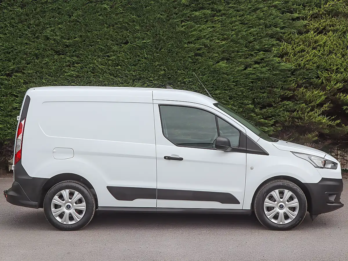 Used 2023 Ford Transit Connect 220 Frozen White - Interior and Exterior details 5