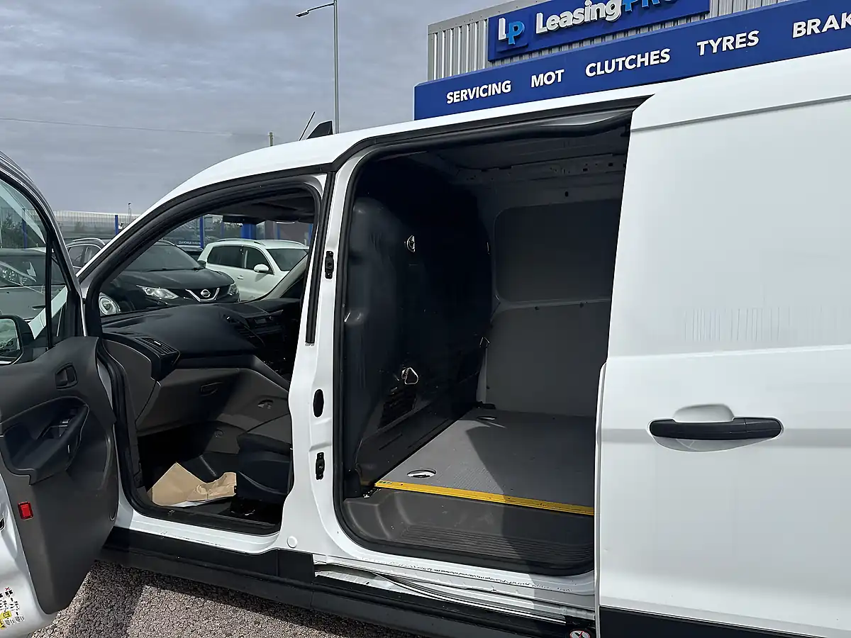Used 2023 Ford Transit Connect 250 Leader Frozen White (solid Paint) - Interior and Exterior details 18