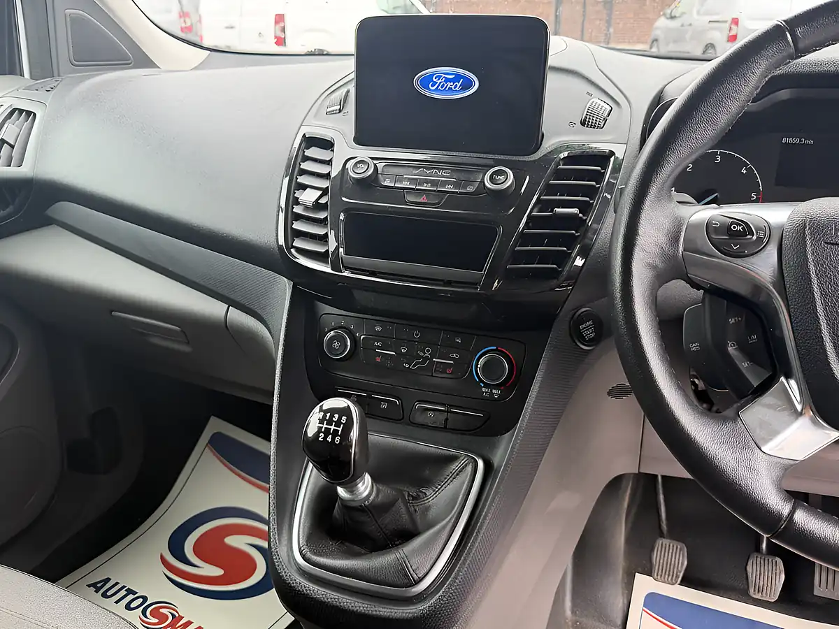 Used 2023 Ford Transit Connect Limited L1 (swb) White - Interior and Exterior details 14