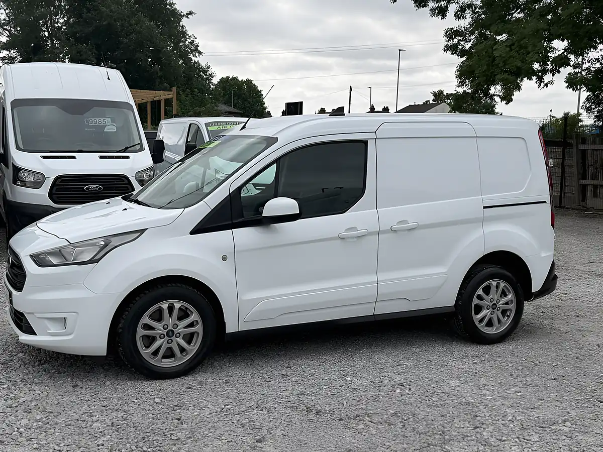 Used 2023 Ford Transit Connect Limited L1 (swb) White - Interior and Exterior details 5