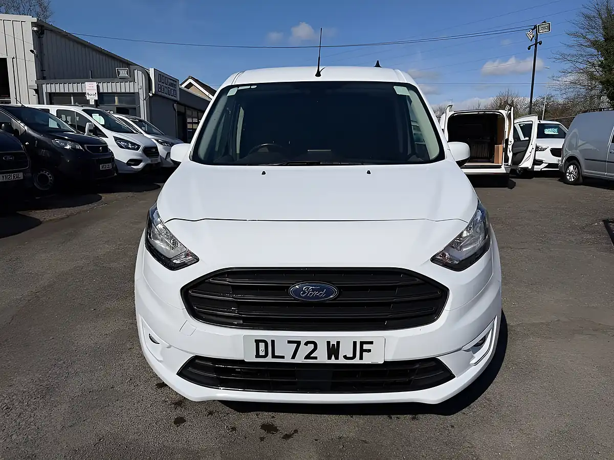 Used 2023 Ford Transit Connect Limited White - Interior and Exterior details 12