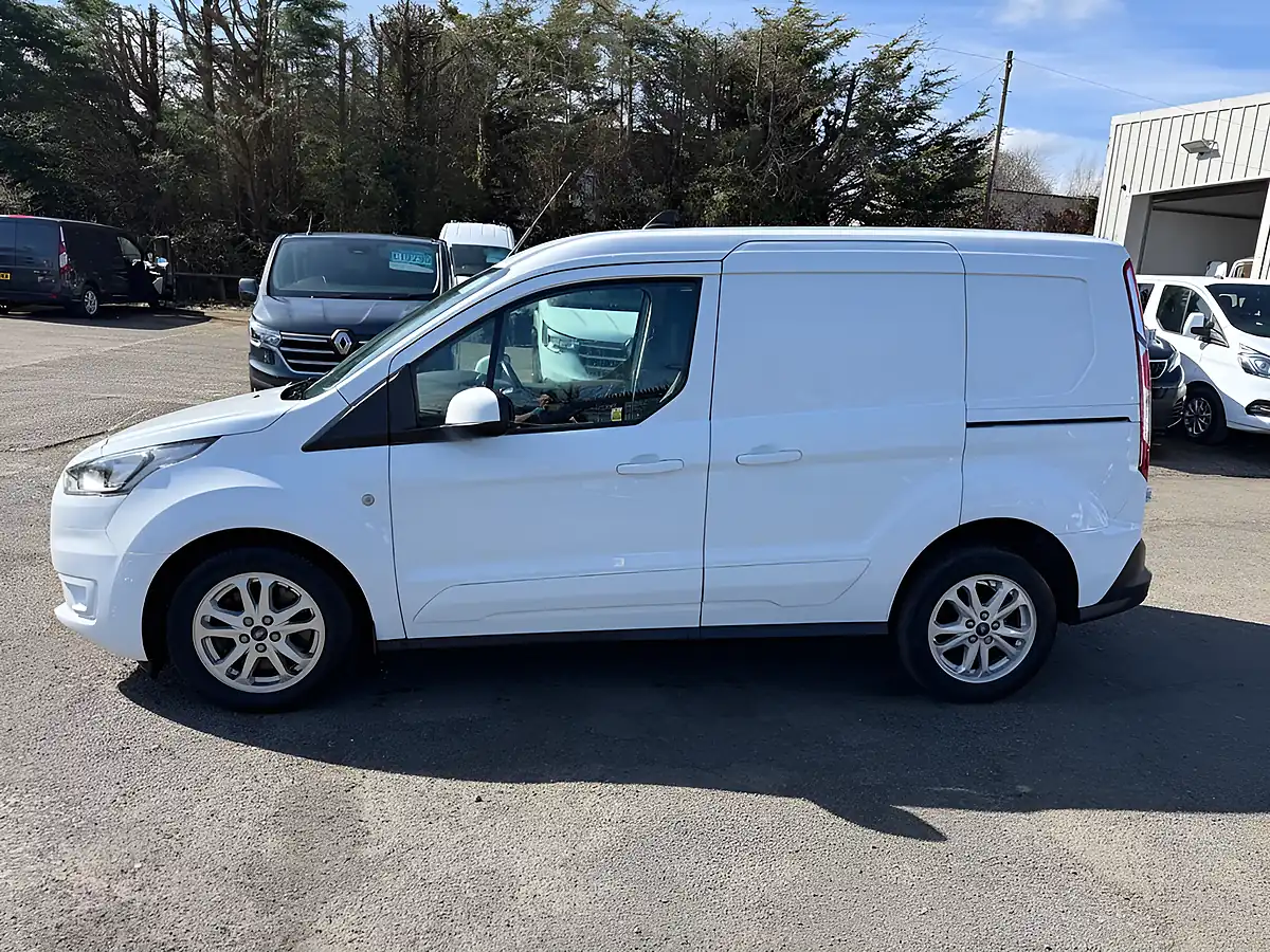 Used 2023 Ford Transit Connect Limited White - Interior and Exterior details 7
