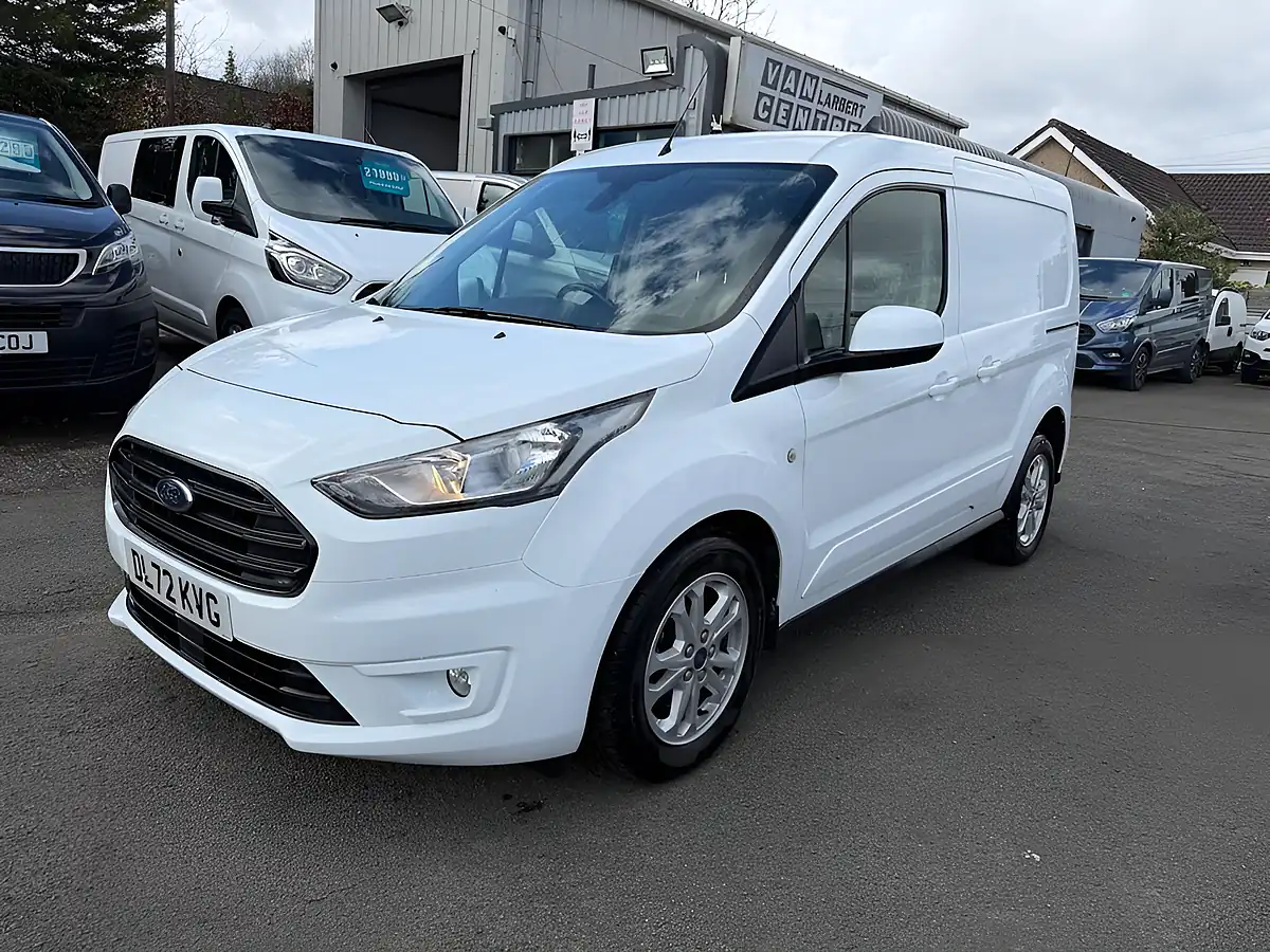 Used 2023 Ford Transit Connect Limited White - Front View