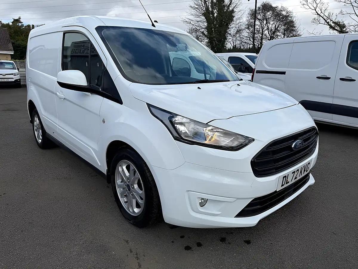 Used 2023 Ford Transit Connect Limited White - Interior and Exterior details 12