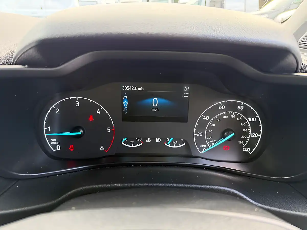 Used 2023 Ford Transit Connect Limited White - Interior and Exterior details 18