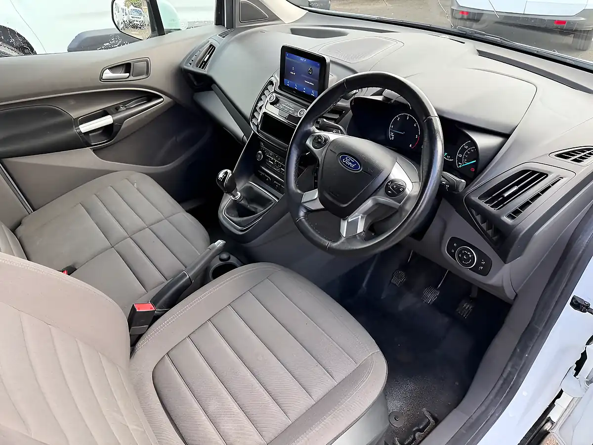 Used 2023 Ford Transit Connect Limited White - Interior and Exterior details 3