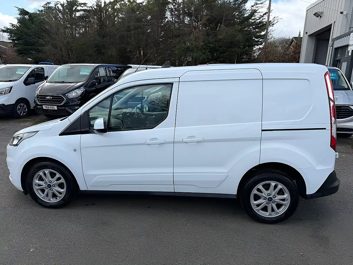 Used 2023 Ford Transit Connect Limited White - Interior and Exterior details 8