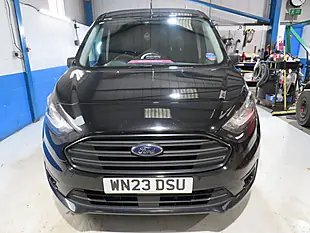 Used 2023 Ford Transit Connect Trend Double Cab Black - Interior and Exterior details 2