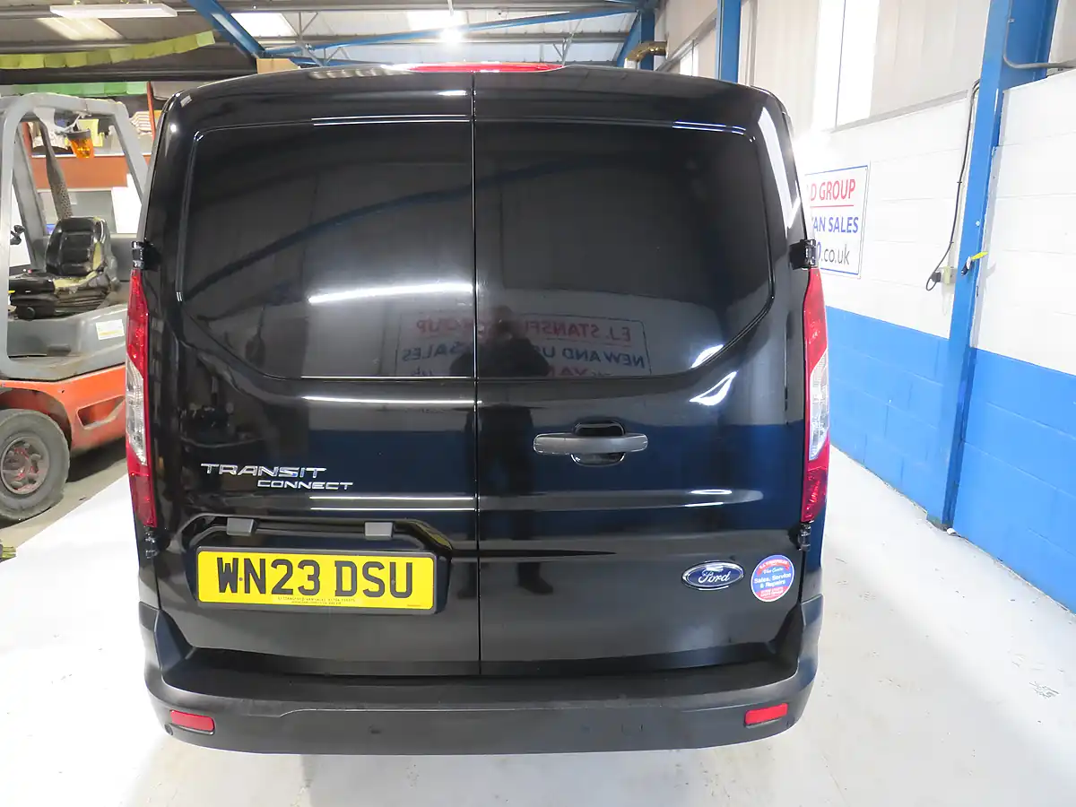 Used 2023 Ford Transit Connect Trend Double Cab Black - Interior and Exterior details 4