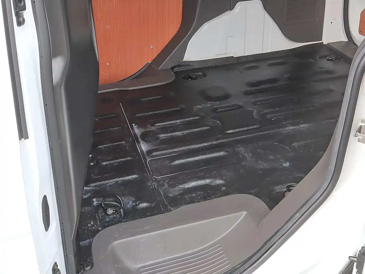 Used 2023 Ford Transit Connect Trend Frozen White - Interior and Exterior details 14