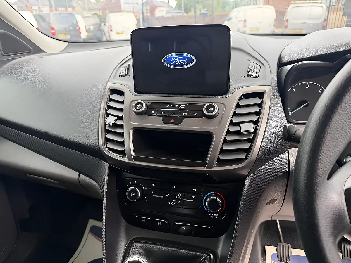 Used 2023 Ford Transit Connect Trend L2 (lwb) 230 Grey - Interior and Exterior details 14