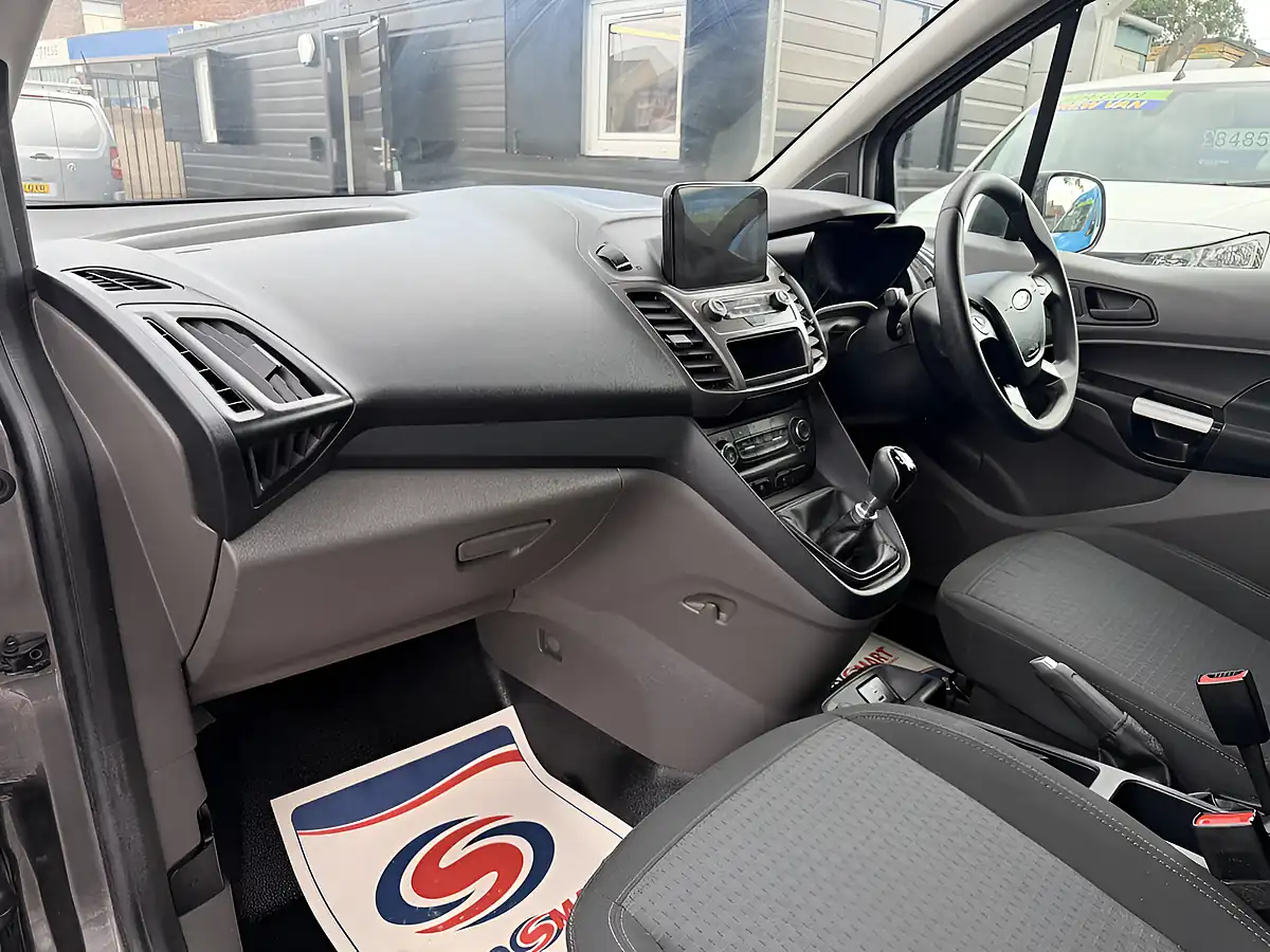 Used 2023 Ford Transit Connect Trend L2 (lwb) 230 Grey - Interior and Exterior details 16