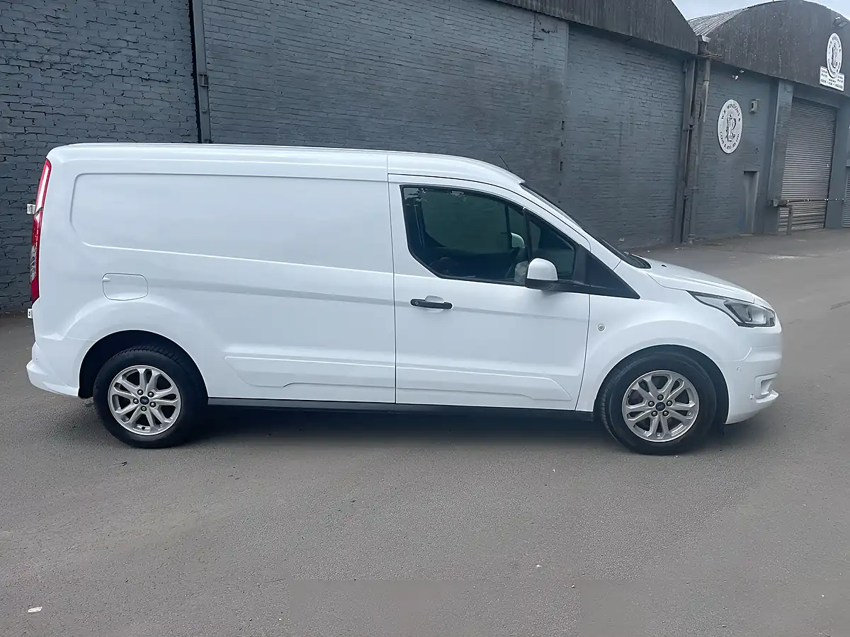 Used 2023 Ford Transit Connect Trend White - Interior and Exterior details 4