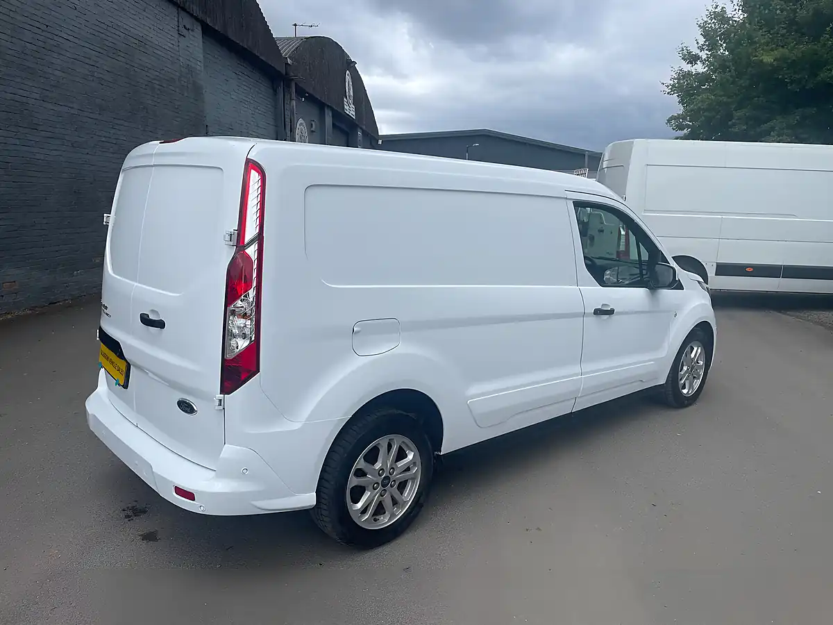 Used 2023 Ford Transit Connect Trend White - Interior and Exterior details 7