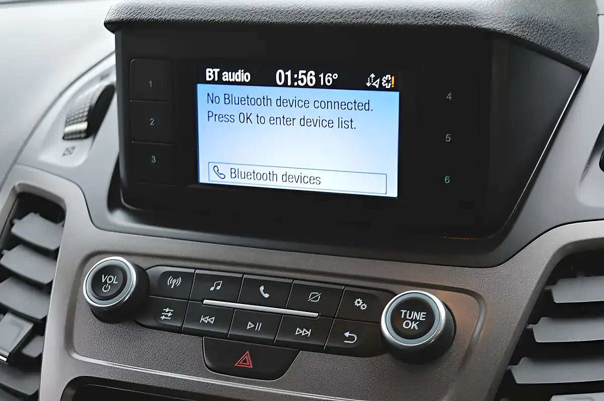Used 2023 Ford Transit Connect Trend White - Interior and Exterior details 17