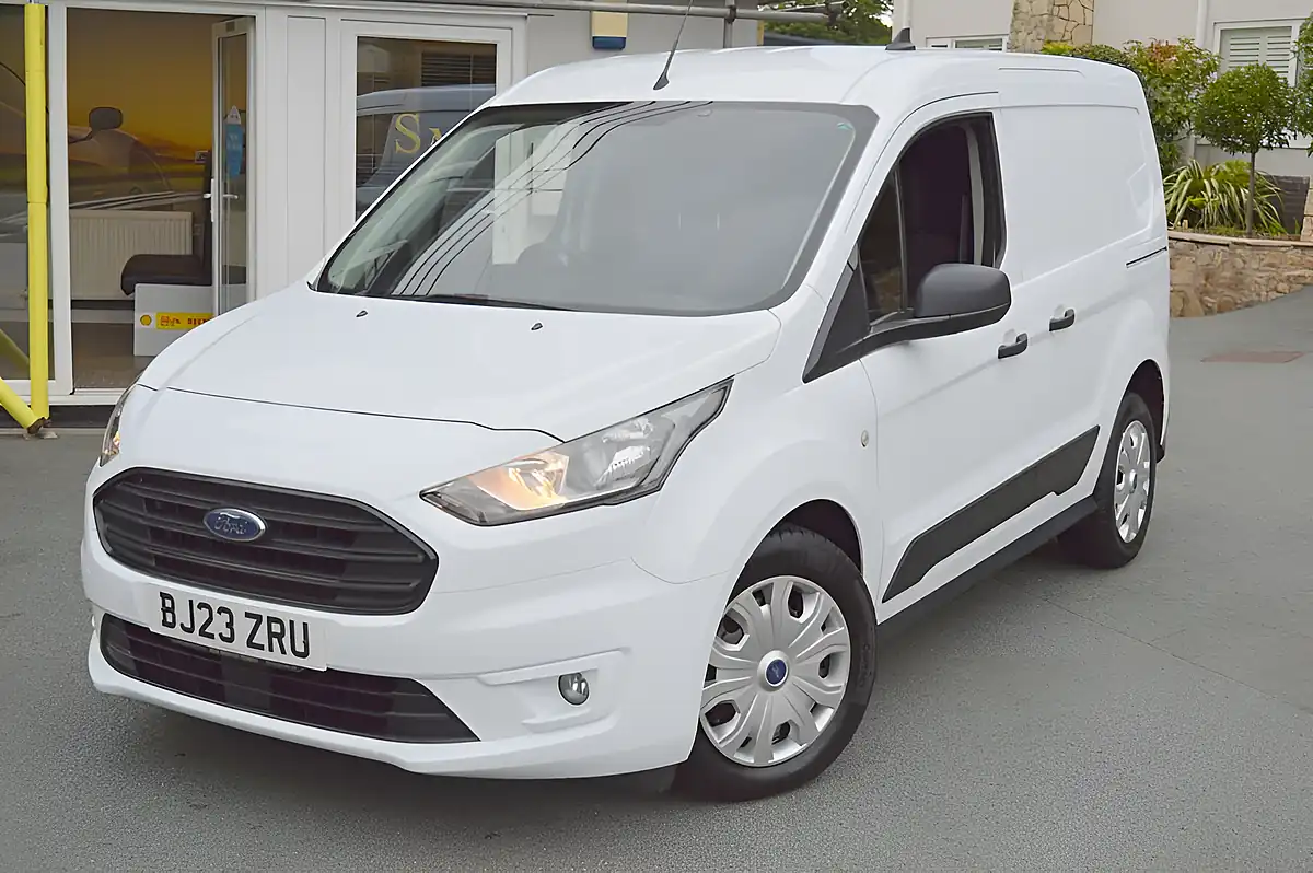 Used 2023 Ford Transit Connect Trend White - Interior and Exterior details 5