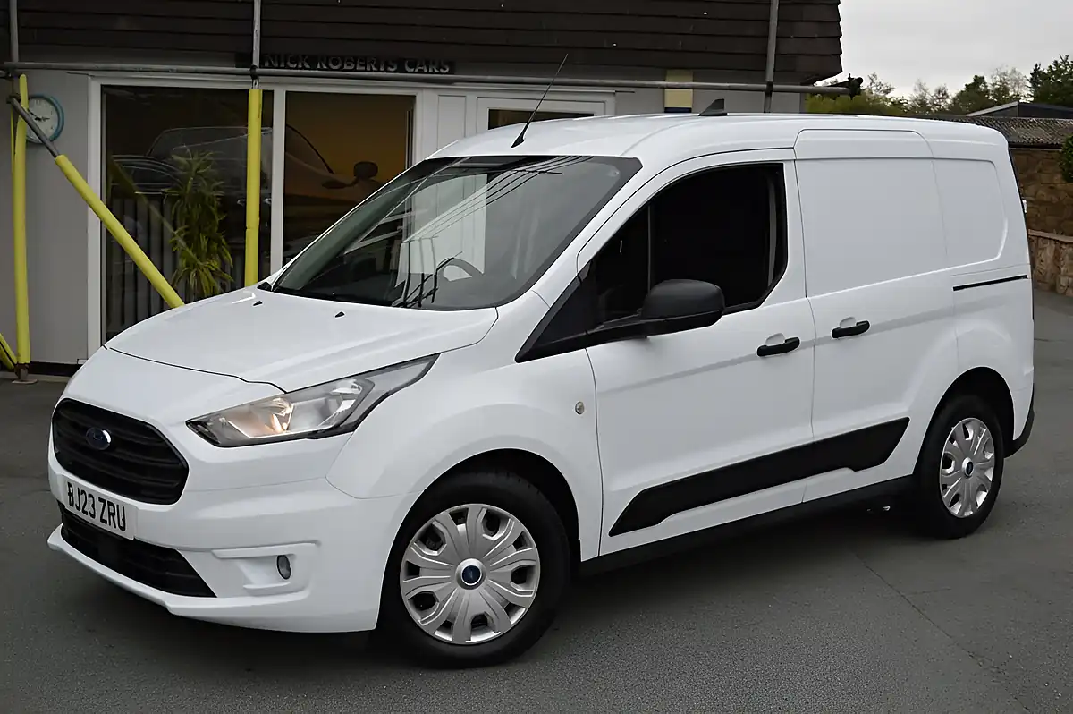 Used 2023 Ford Transit Connect Trend White - Interior and Exterior details 6