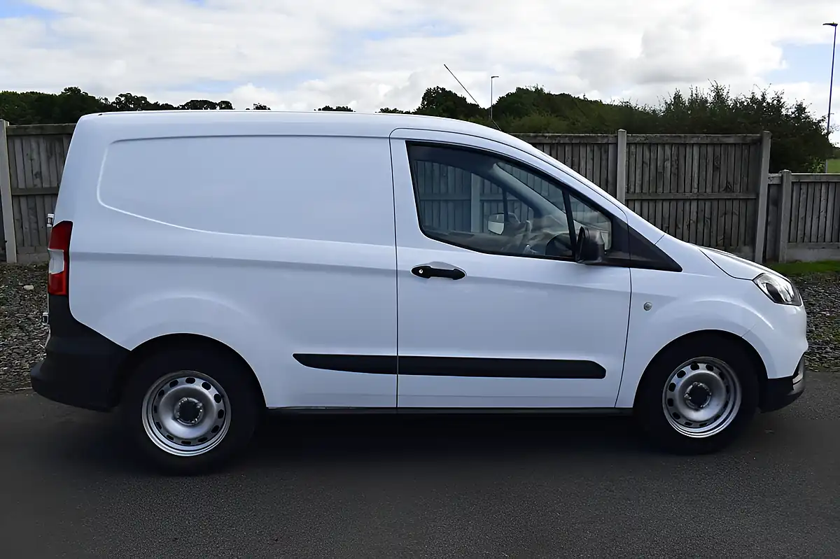 Used 2023 Ford Transit Courier Leader White - Interior and Exterior details 11