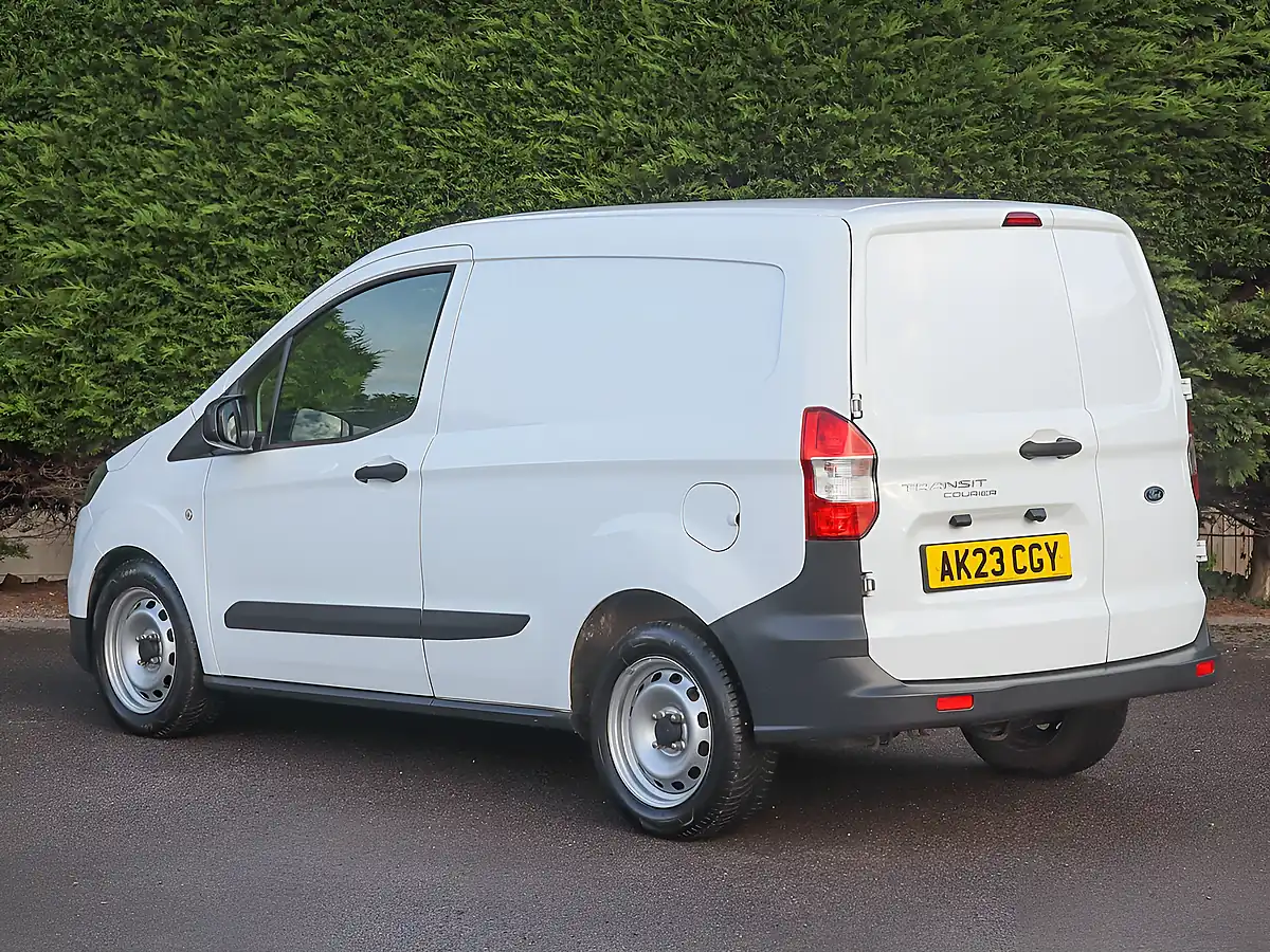 Used 2023 Ford Transit Courier Leader White - Interior and Exterior details 10