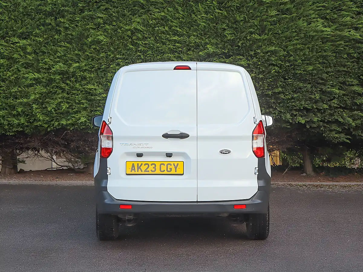 Used 2023 Ford Transit Courier Leader White - Interior and Exterior details 7