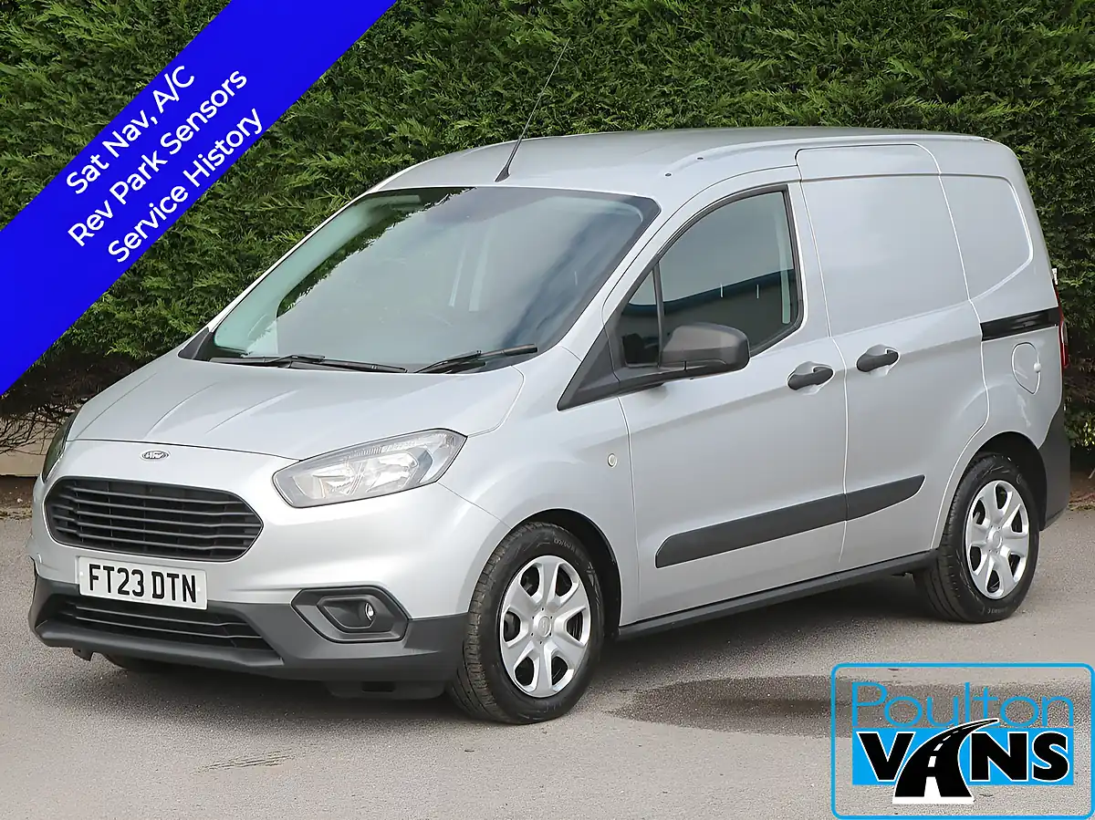 Used 2023 Ford Transit Courier Trend Silver - Front View