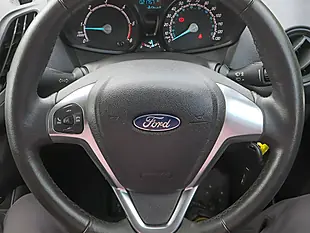 Used 2023 Ford Transit Courier Trend Silver - Interior and Exterior details 12