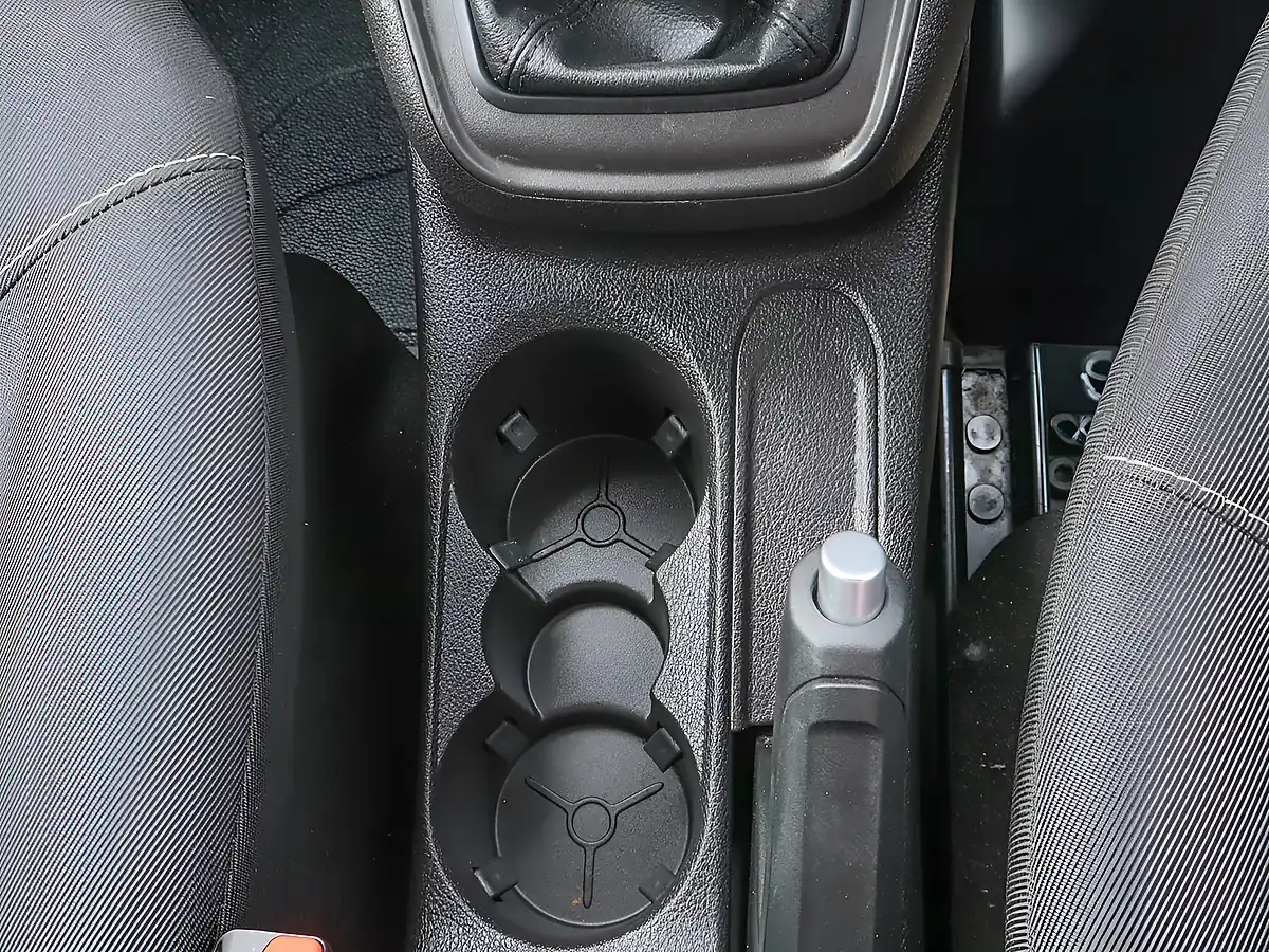Used 2023 Ford Transit Courier Trend Silver - Interior and Exterior details 15
