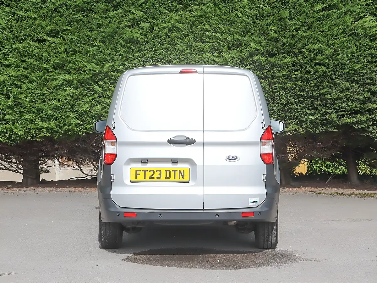 Used 2023 Ford Transit Courier Trend Silver - Interior and Exterior details 7