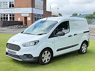 Used 2023 Ford Transit Courier Trend White - Interior and Exterior details 3
