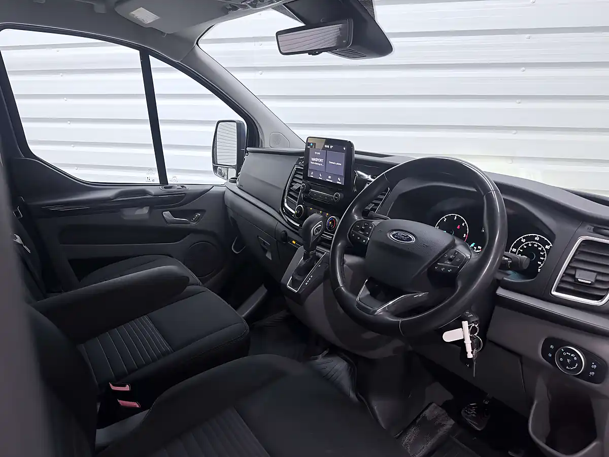Used 2023 Ford Transit Custom 280 Limited Blue Metallic - Interior and Exterior details 17